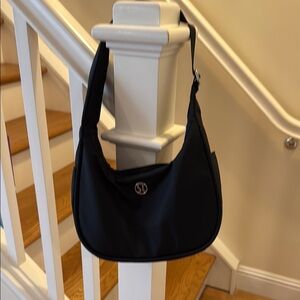 Lululemon Black Mini Shoulder Bag 4L